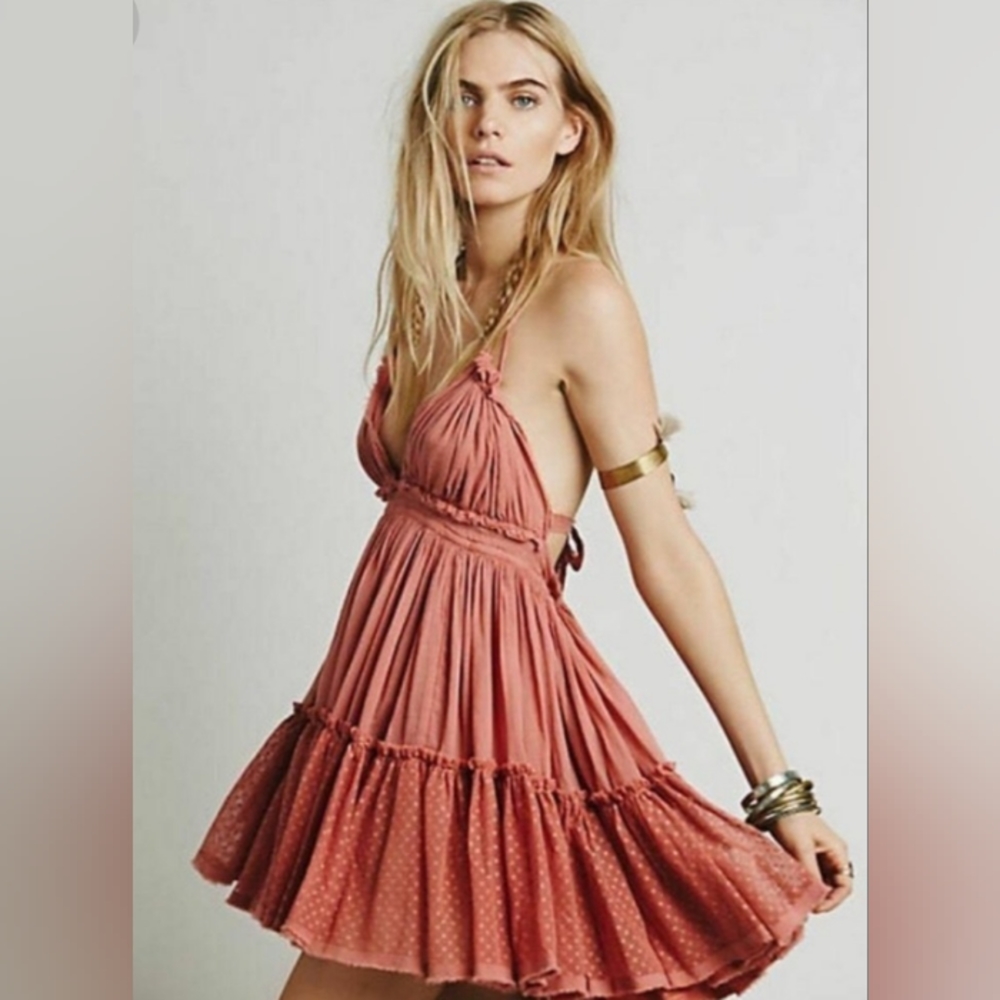 Free People 100 degree mini dress 🤩